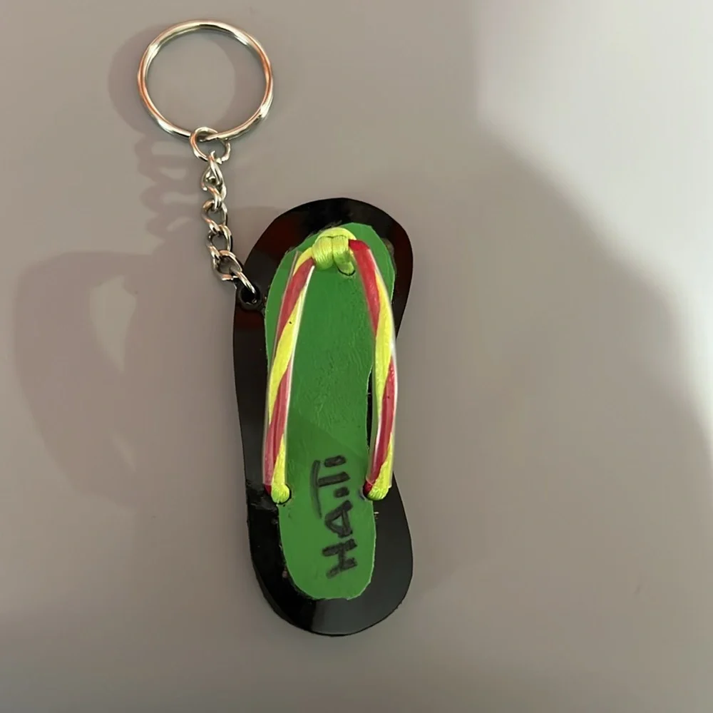 KEY RING , Haiti - Picture 2 of 4